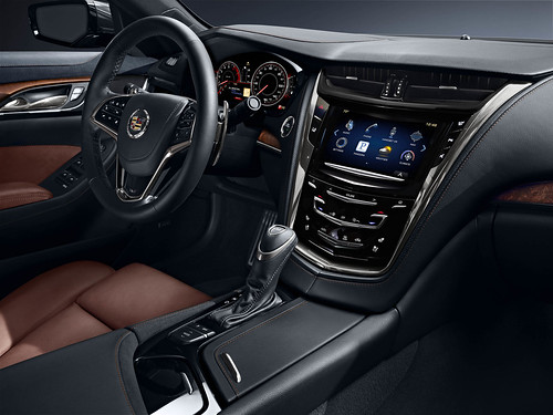 Cadillac Car Interior | Rydell Cadillac