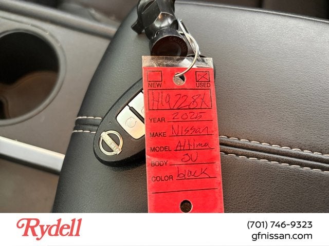 2025 Nissan Altima SV