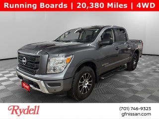 2023 Nissan Titan SV