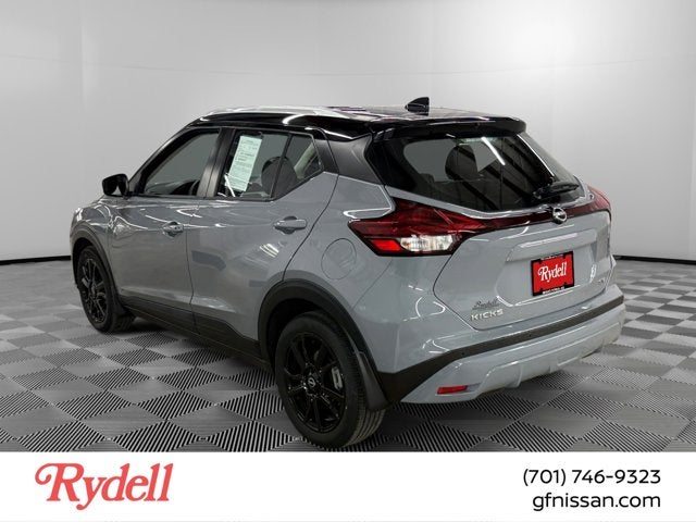 2023 Nissan Kicks SV