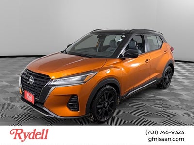 2023 Nissan Kicks SR