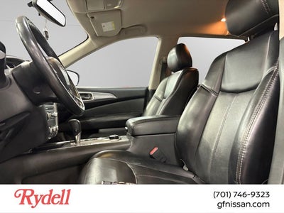 2019 Nissan Pathfinder SL