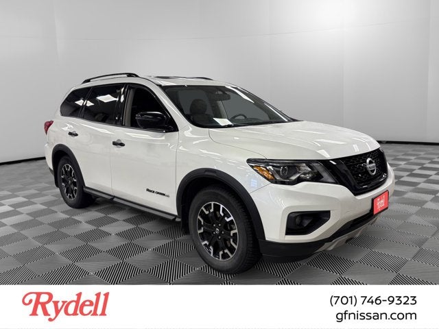 2019 Nissan Pathfinder SL