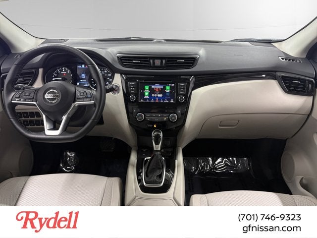 2022 Nissan Rogue Sport SL
