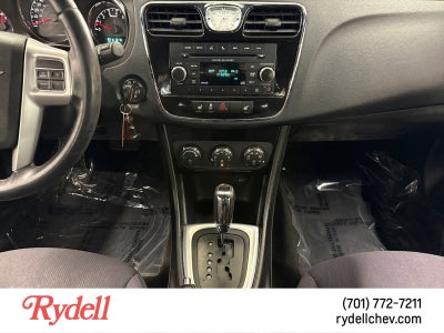 2013 Chrysler 200 Touring