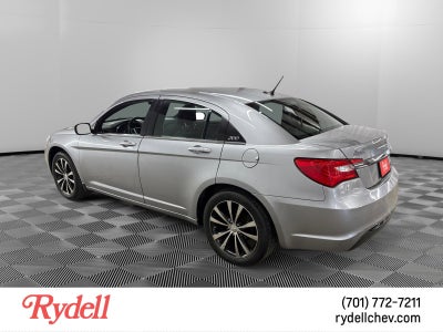 2013 Chrysler 200 Touring