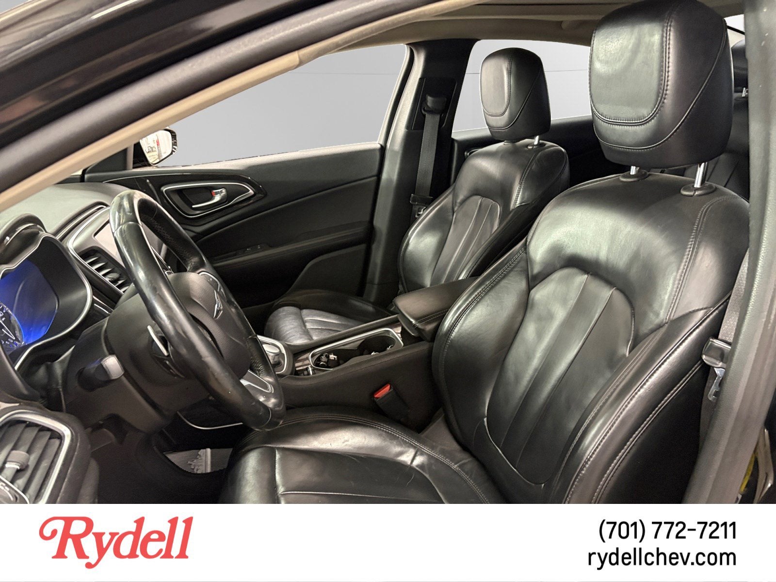 2015 Chrysler 200 C