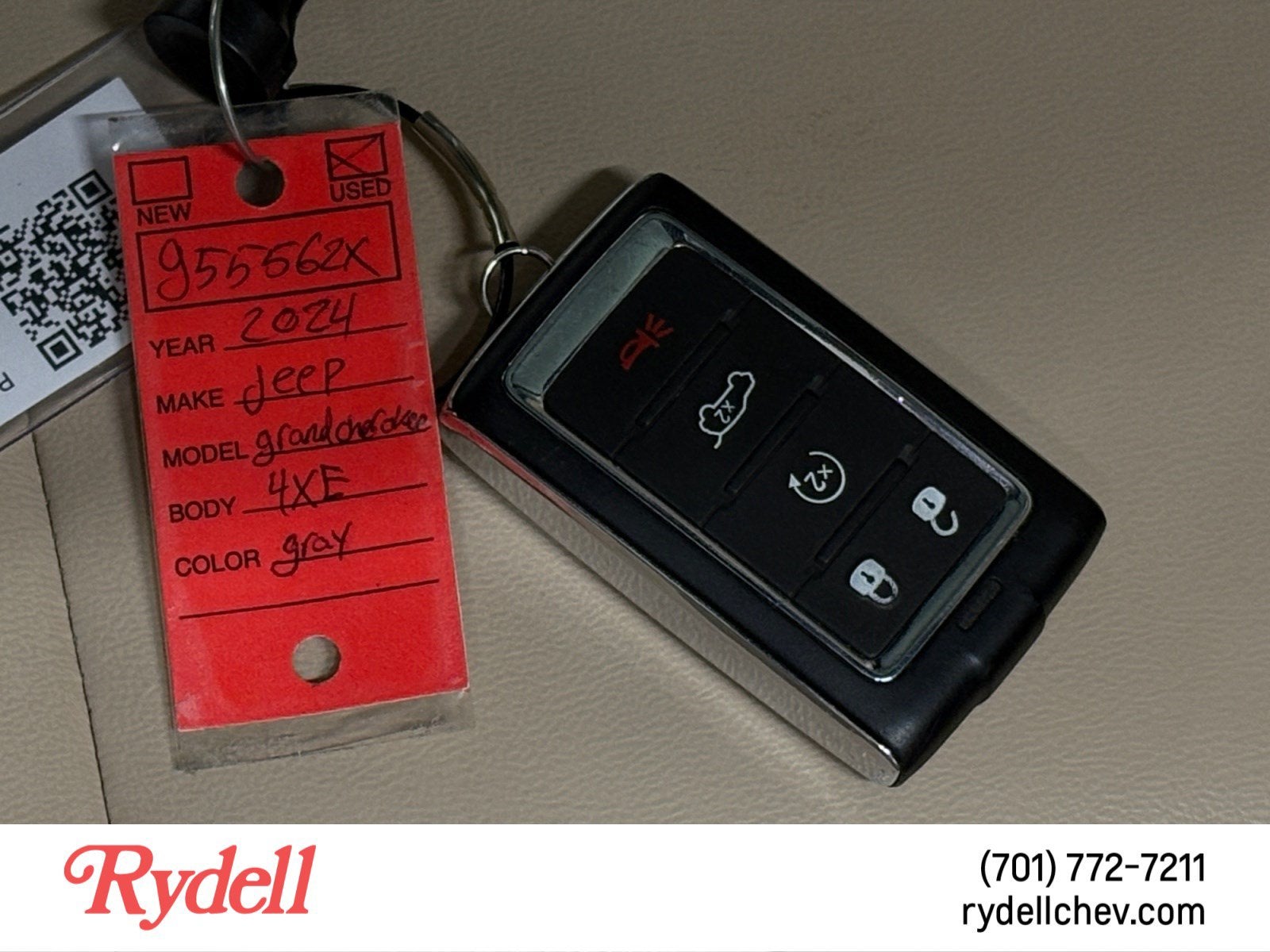 2024 Jeep Grand Cherokee 4xe WICKER/BLACK
