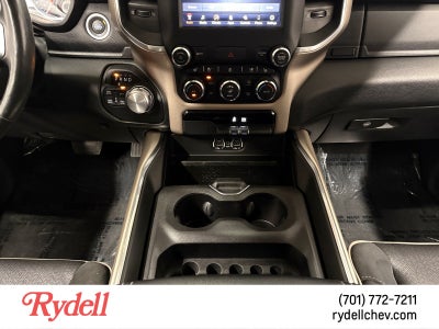 2020 RAM 1500 Laramie Crew Cab 4x4 5'7" Box