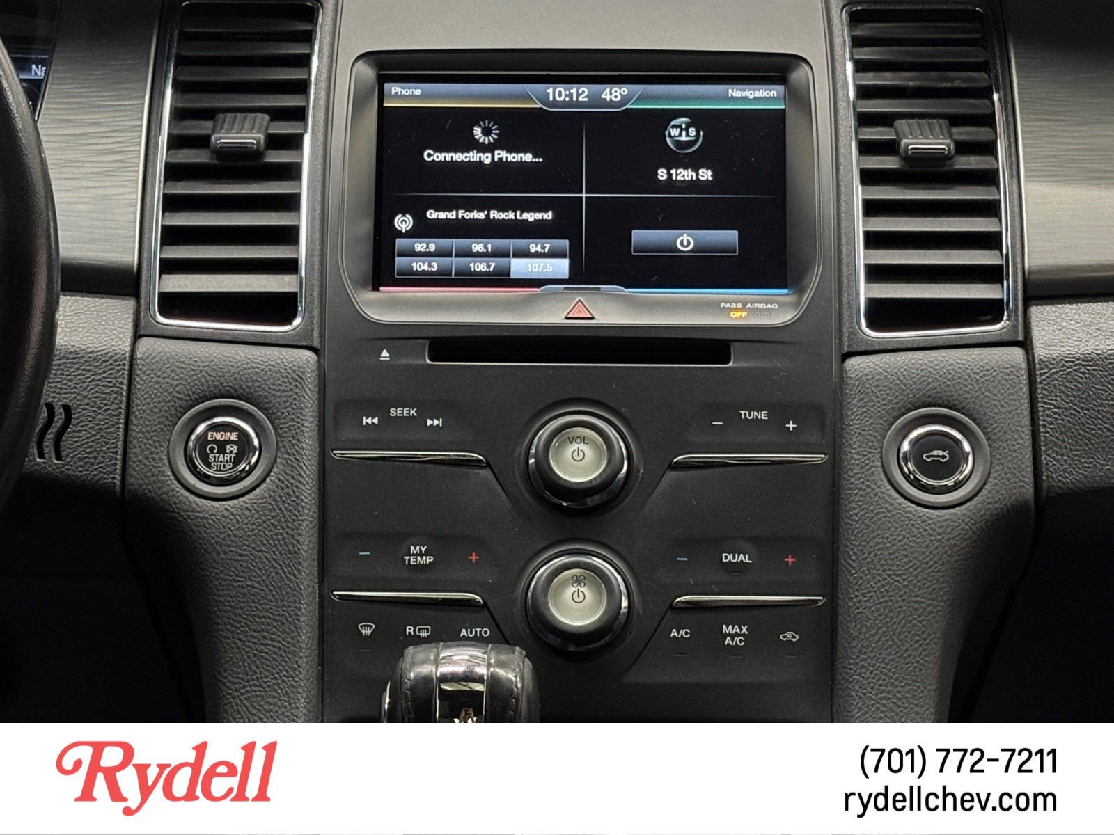 2015 Ford Taurus SEL