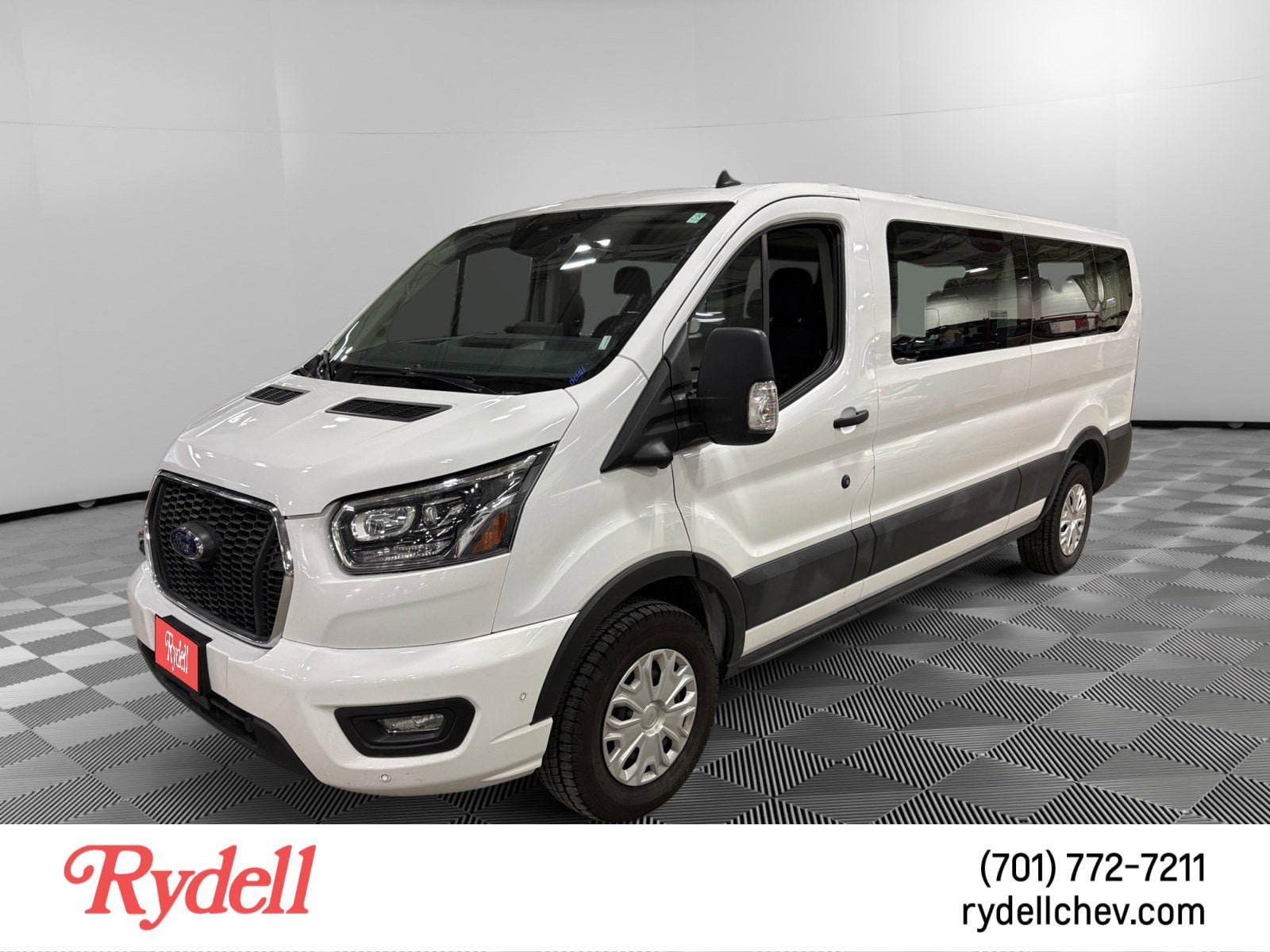 2023 Ford Transit Passenger Wagon XL