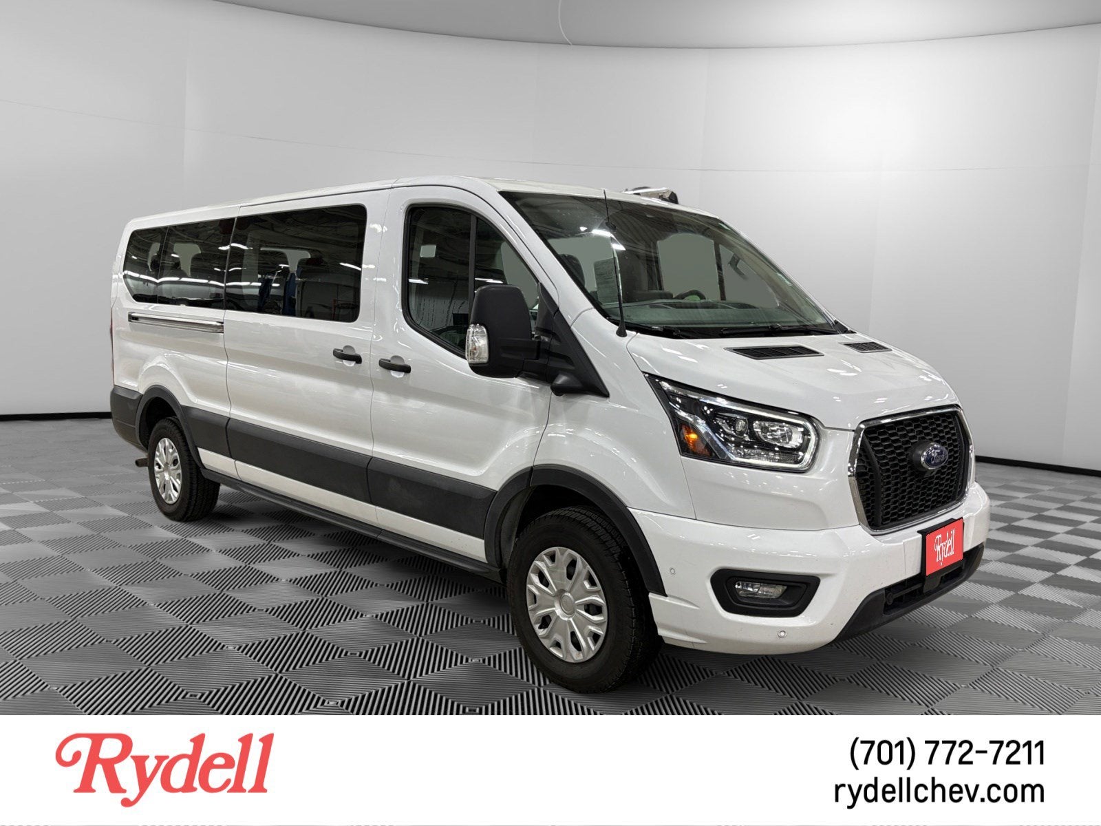 2023 Ford Transit Passenger Wagon XL