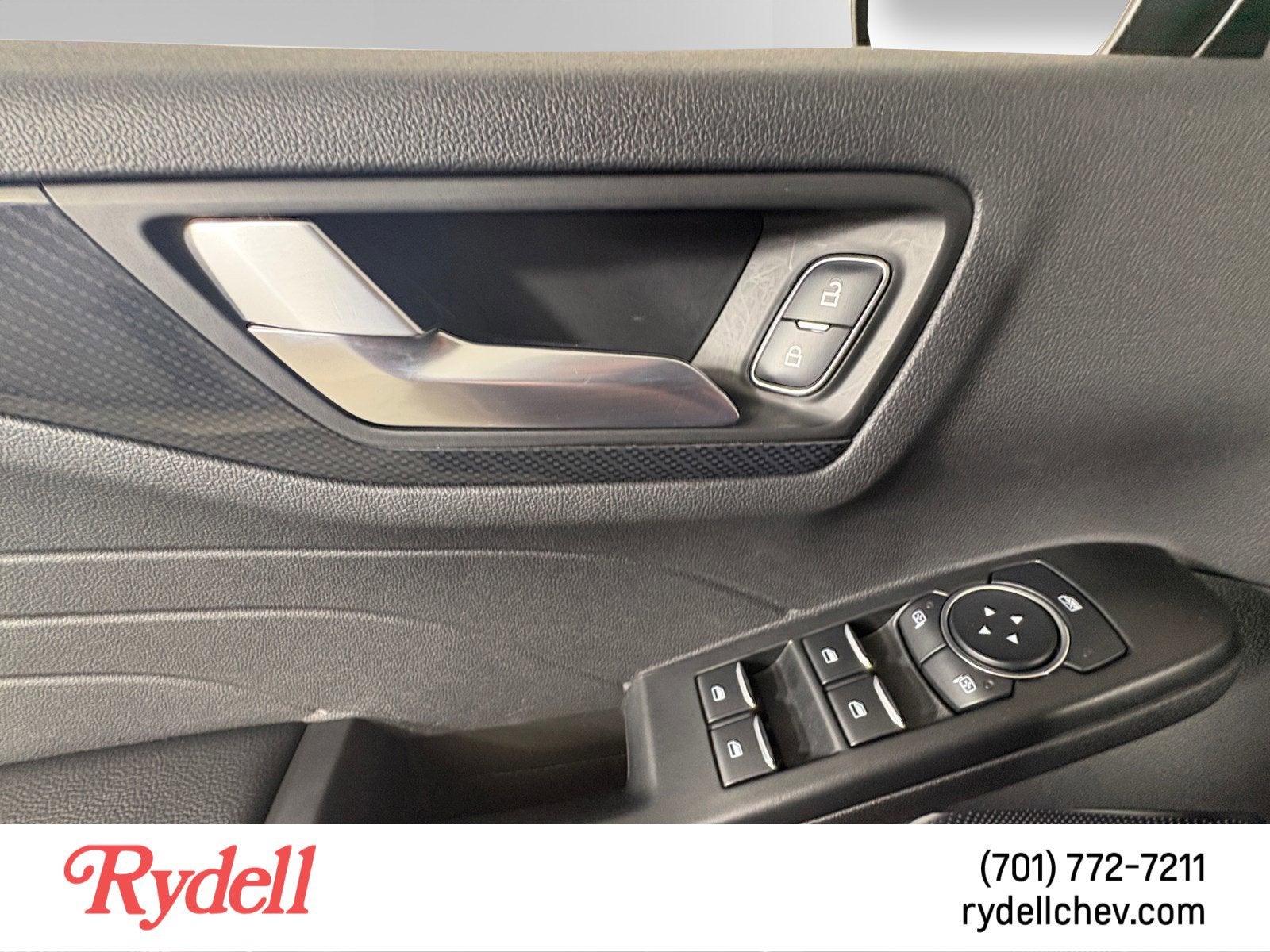 2025 Ford Escape ST-Line Select