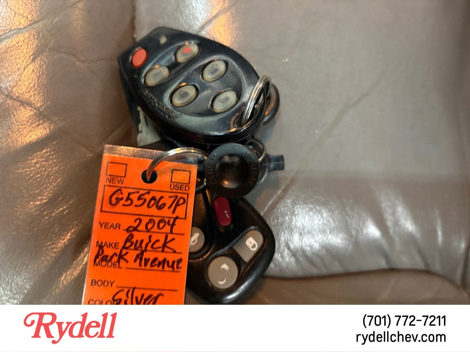 2004 Buick Park Avenue GRAY