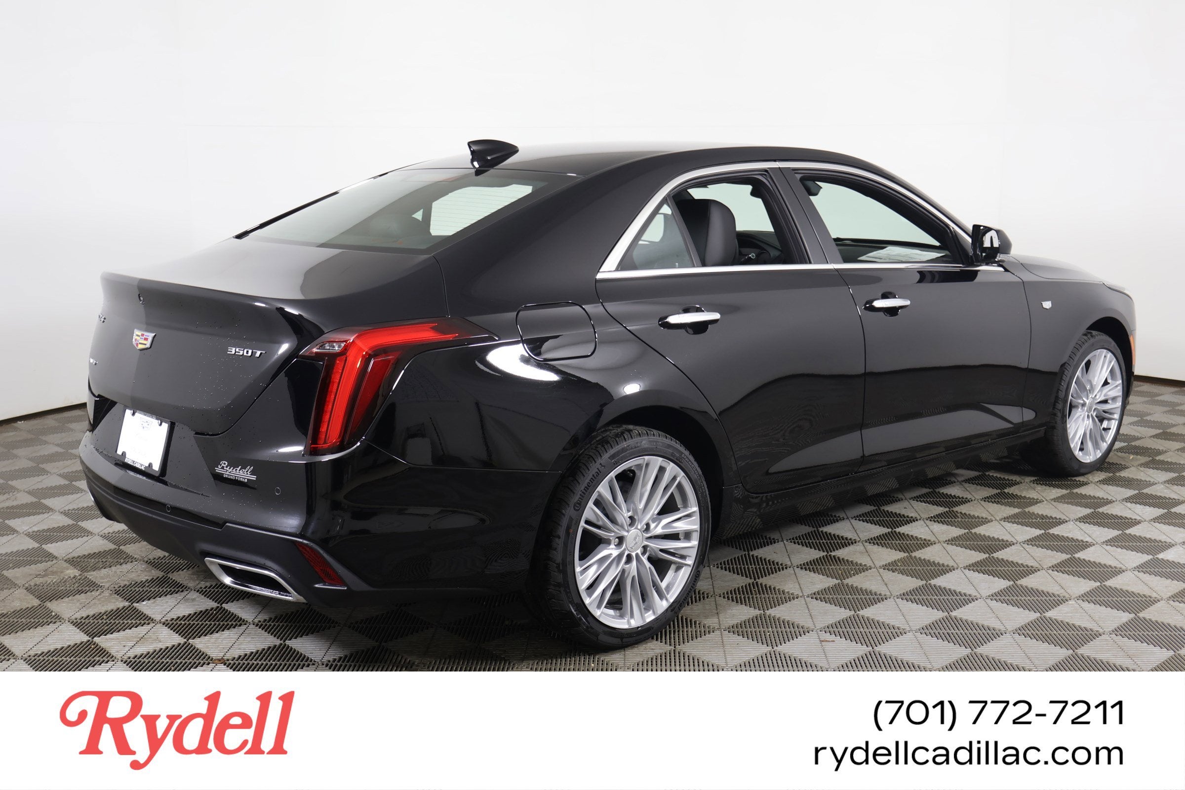 2025 Cadillac CT4 Premium Luxury