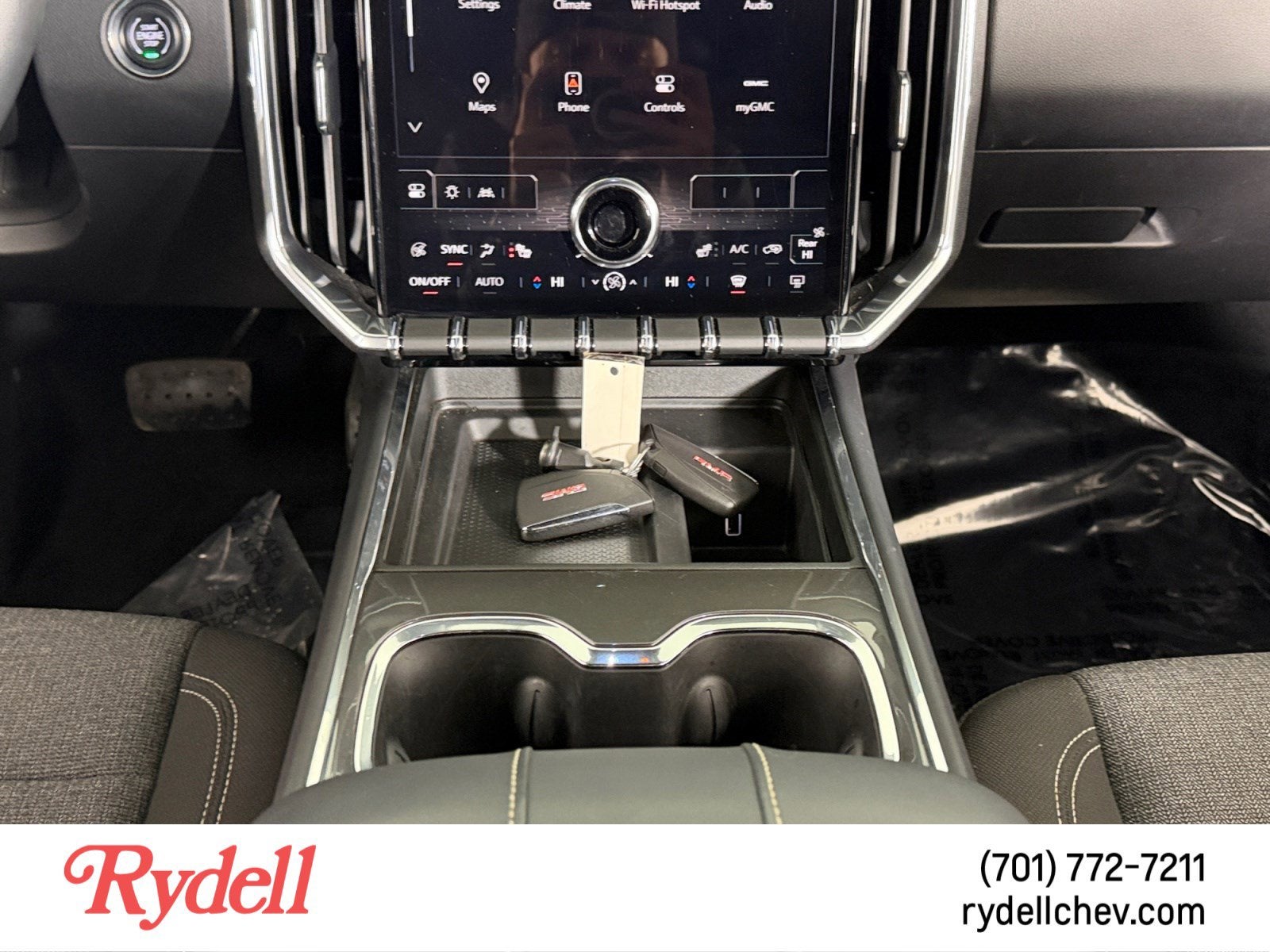 2025 GMC Acadia Elevation