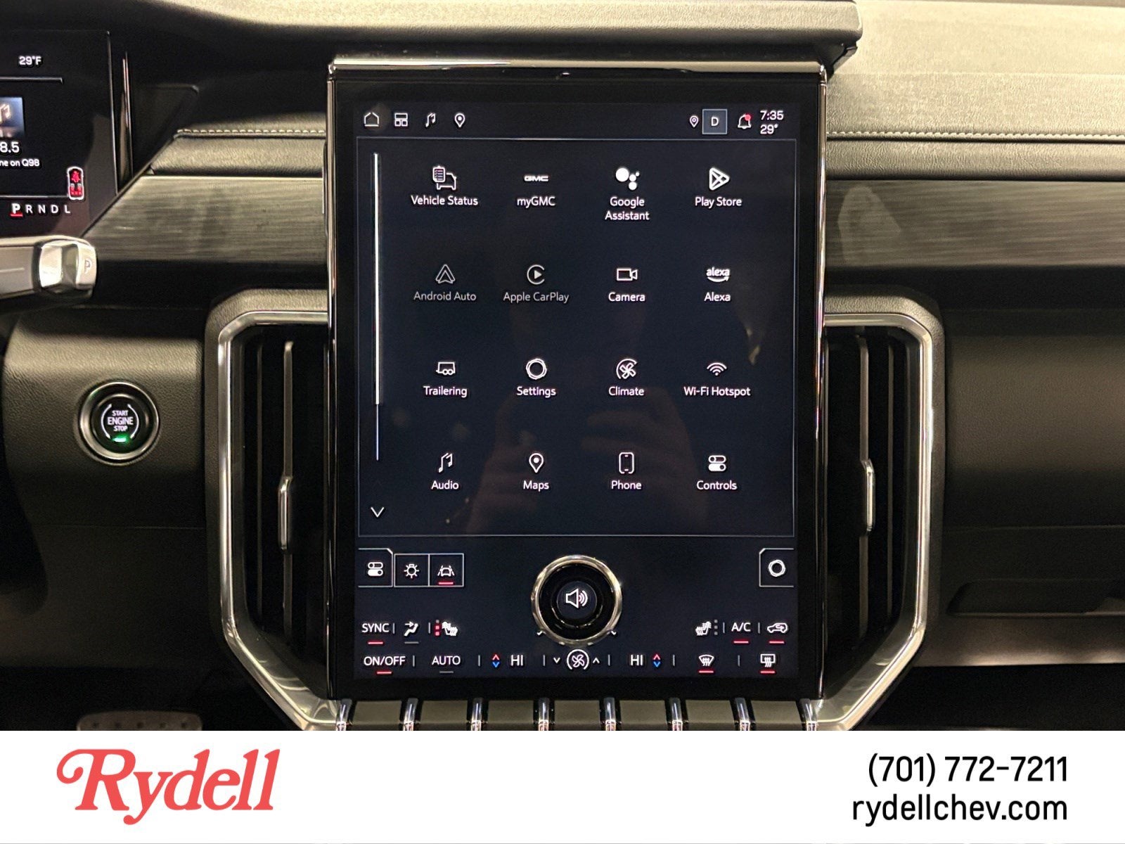 2025 GMC Acadia Elevation