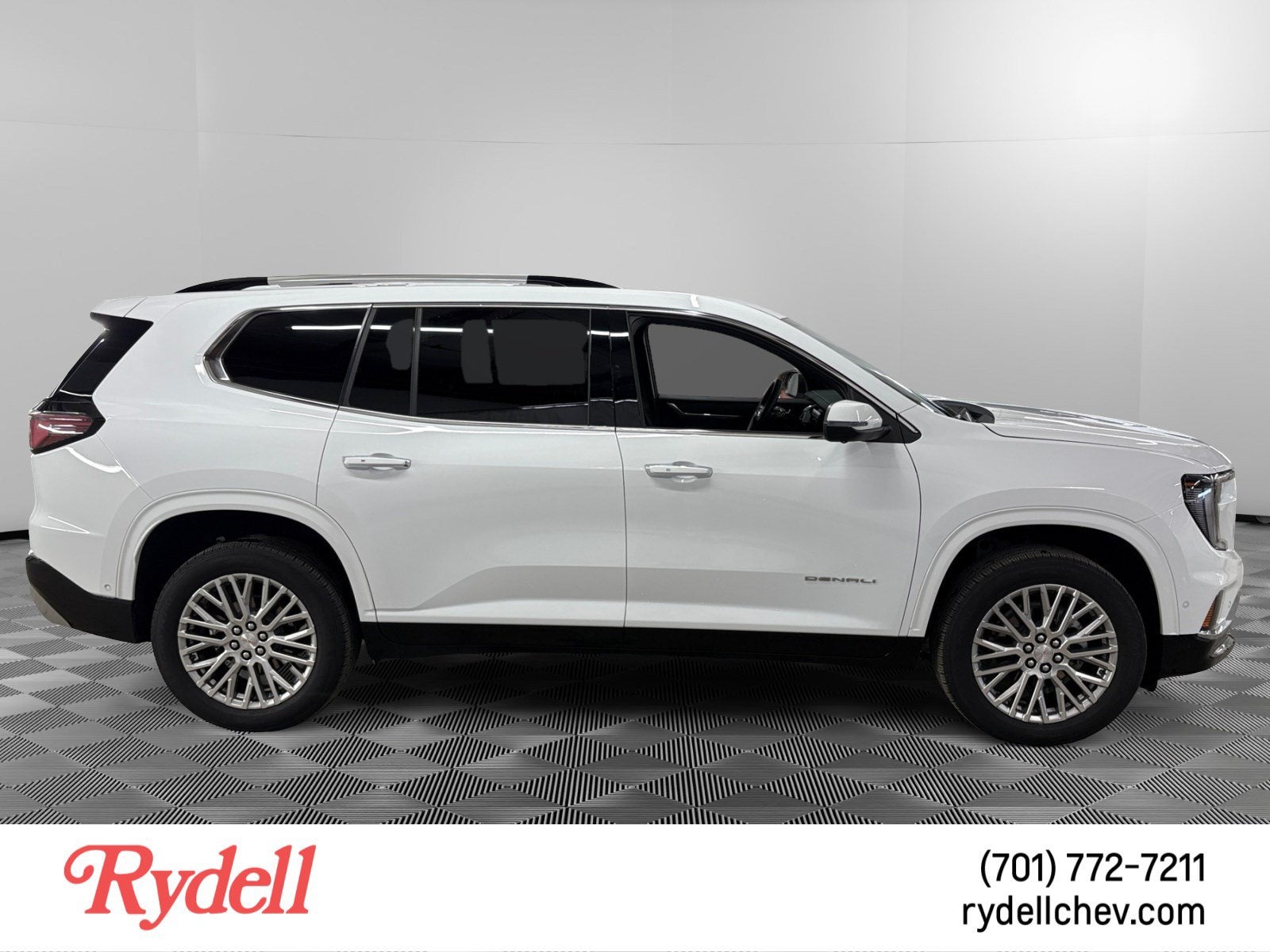2026 GMC Acadia Denali