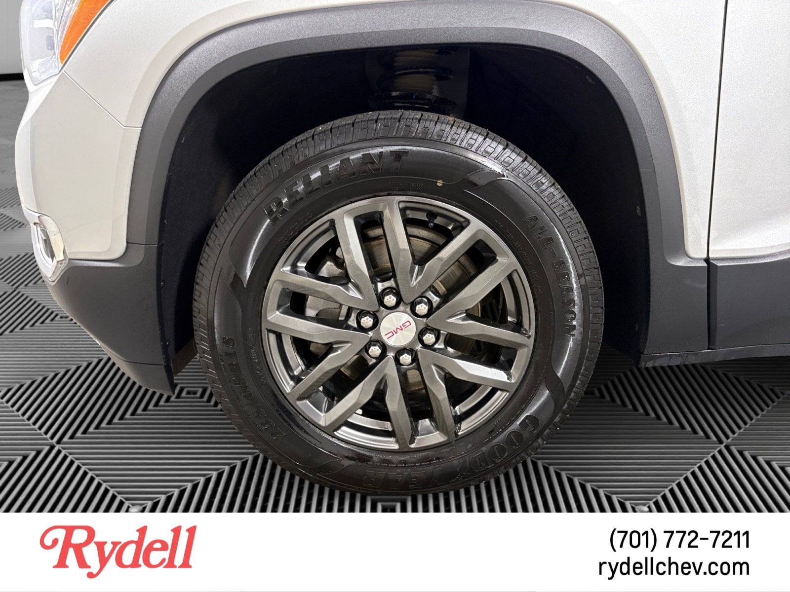 2017 GMC Acadia SLT