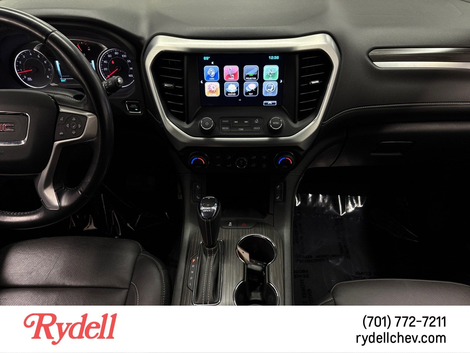 2017 GMC Acadia SLT