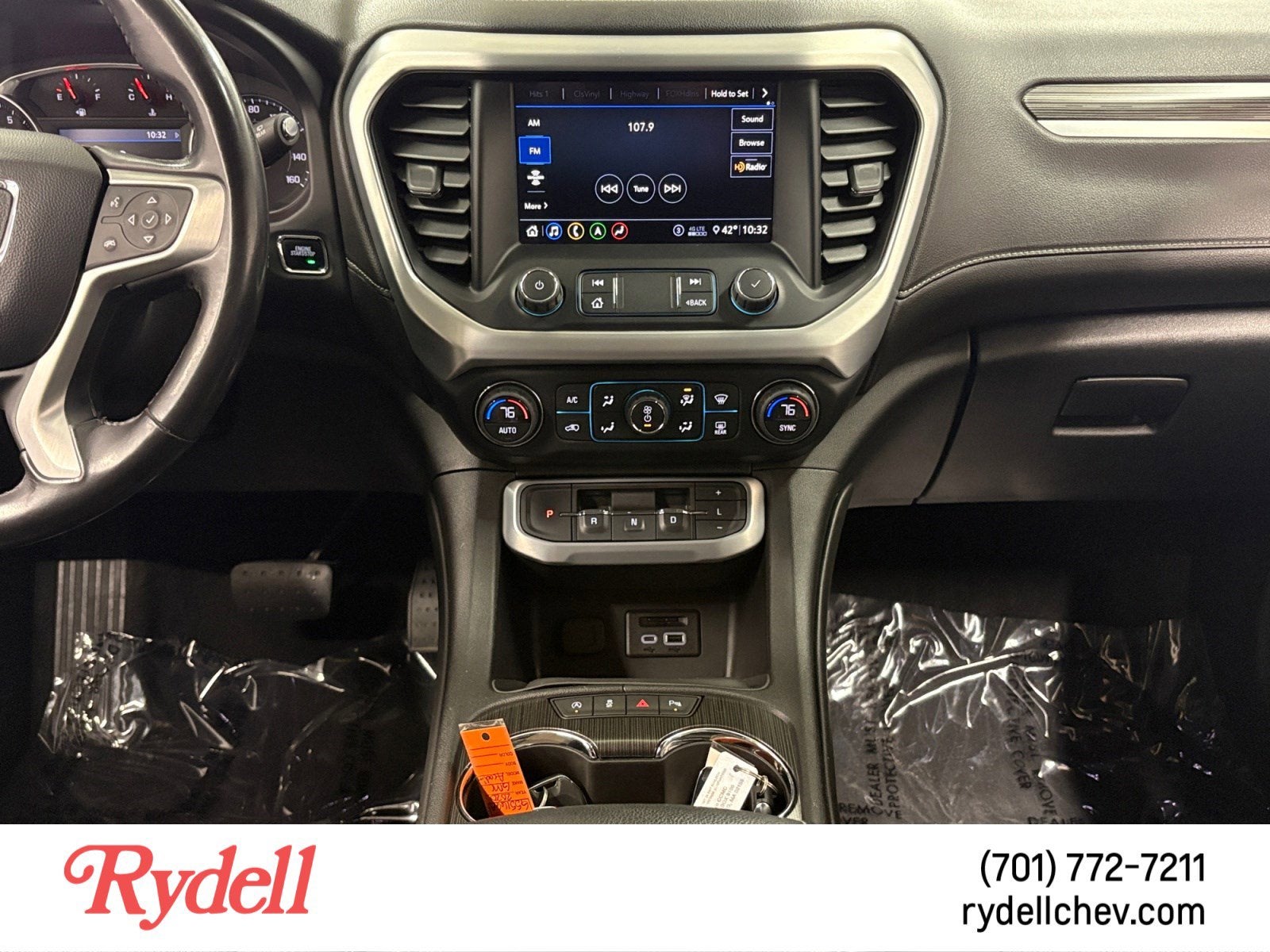 2020 GMC Acadia SLT