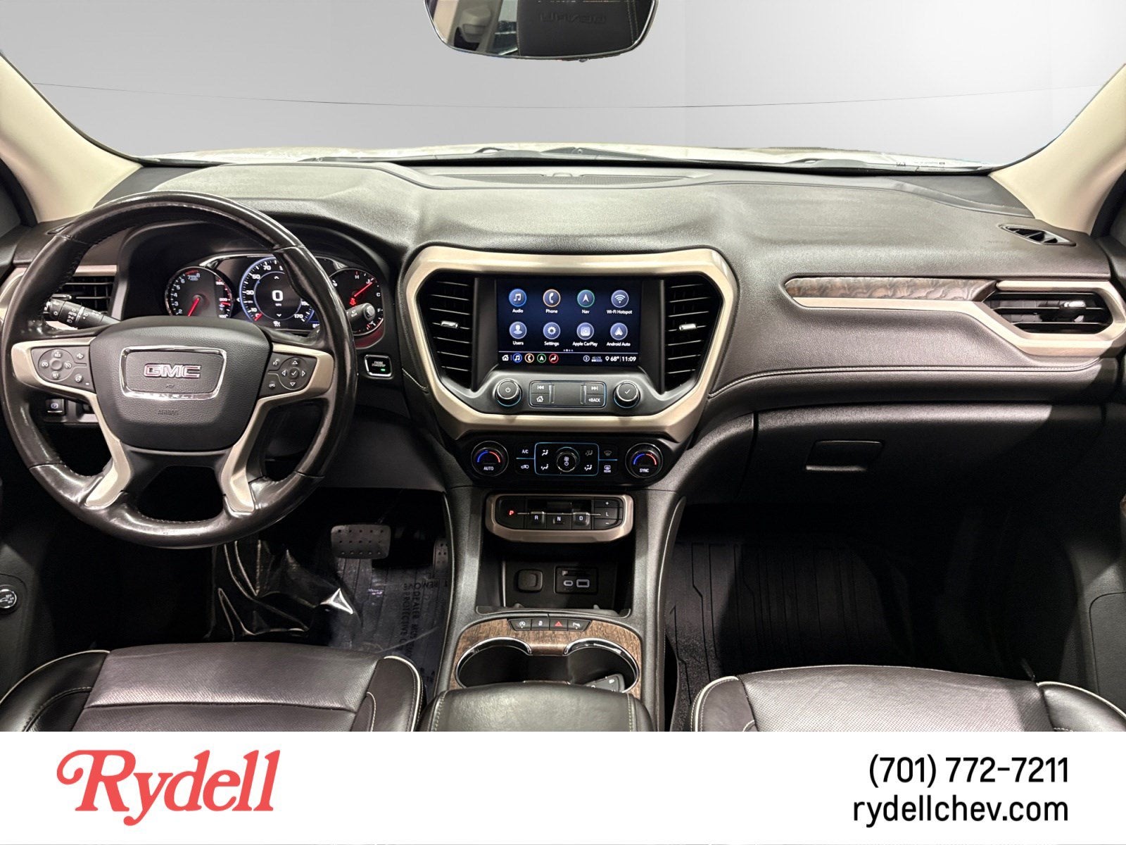 2020 GMC Acadia Denali