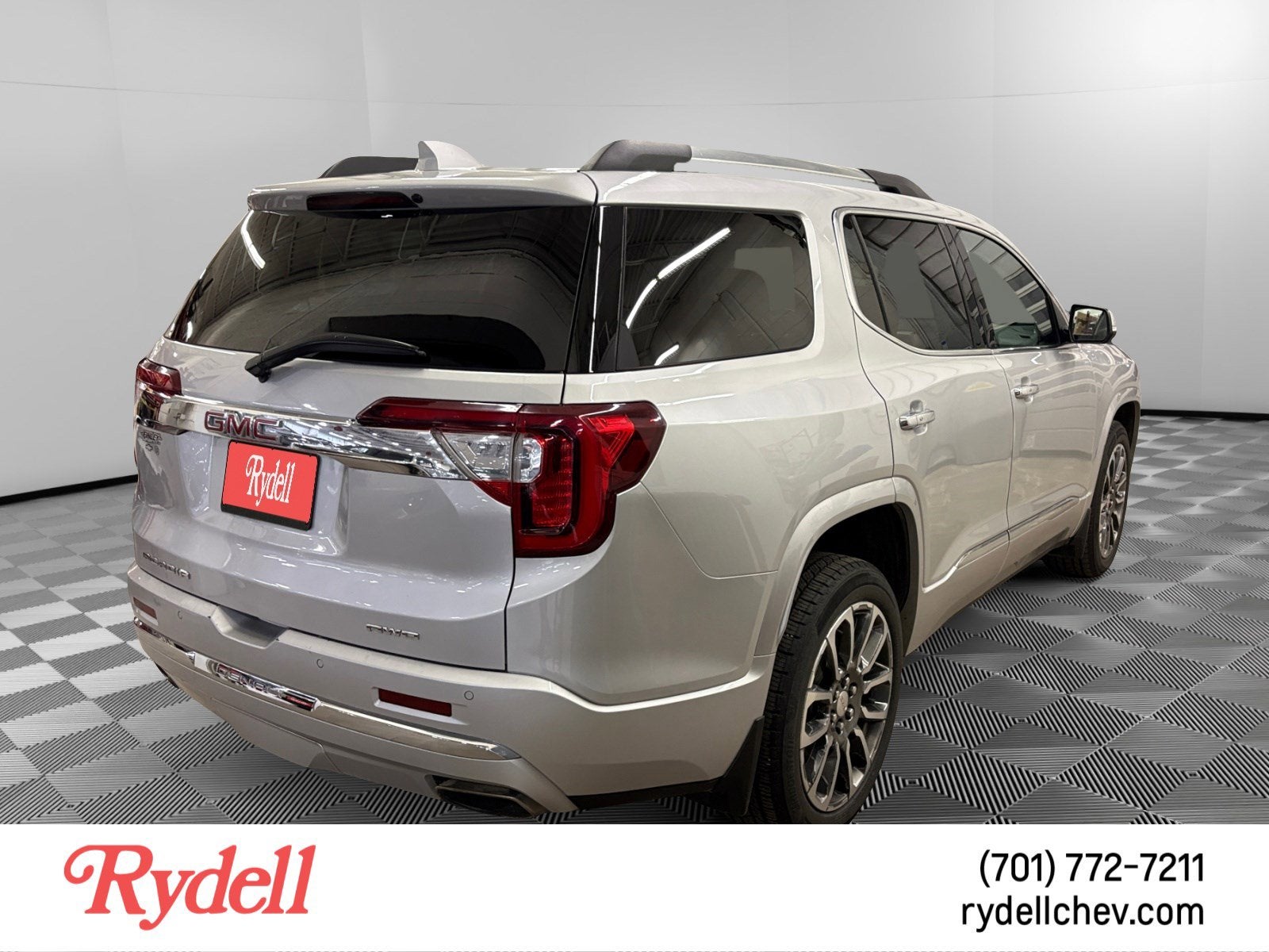 2020 GMC Acadia Denali