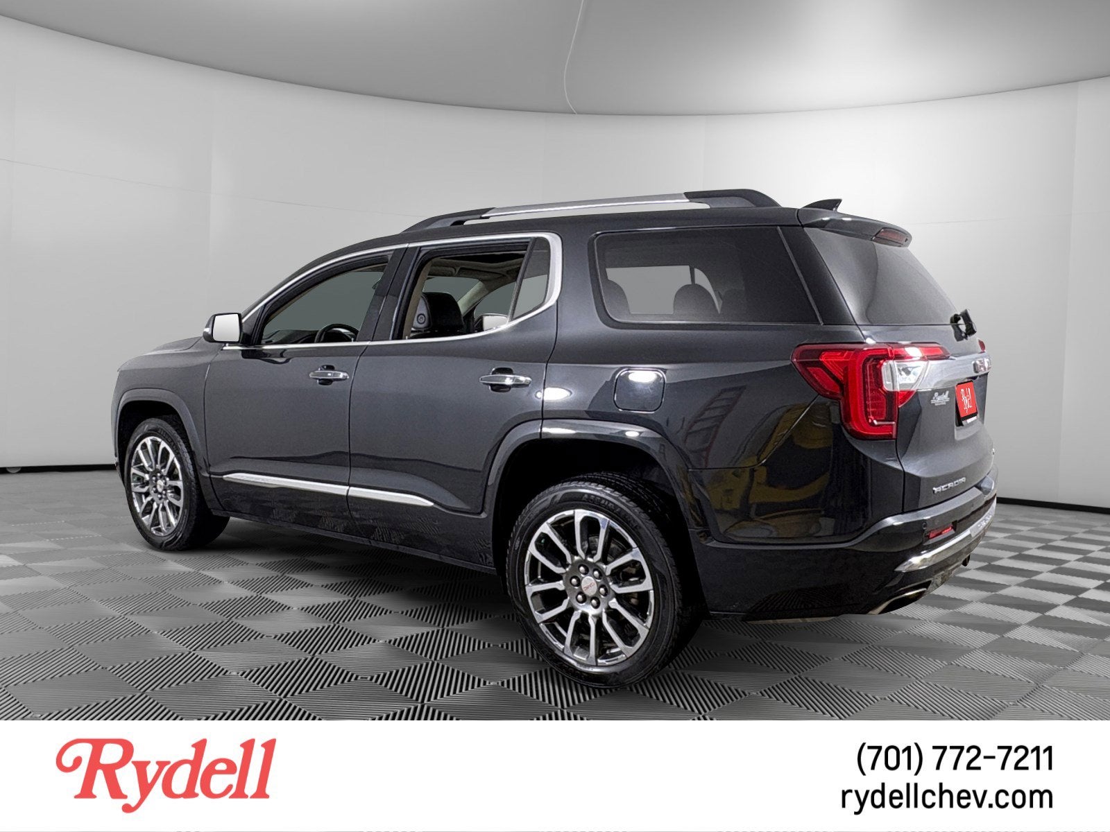 2020 GMC Acadia Denali