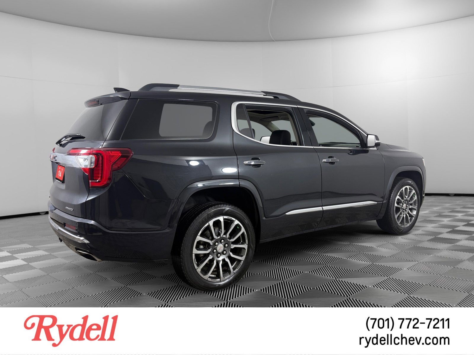 2020 GMC Acadia Denali