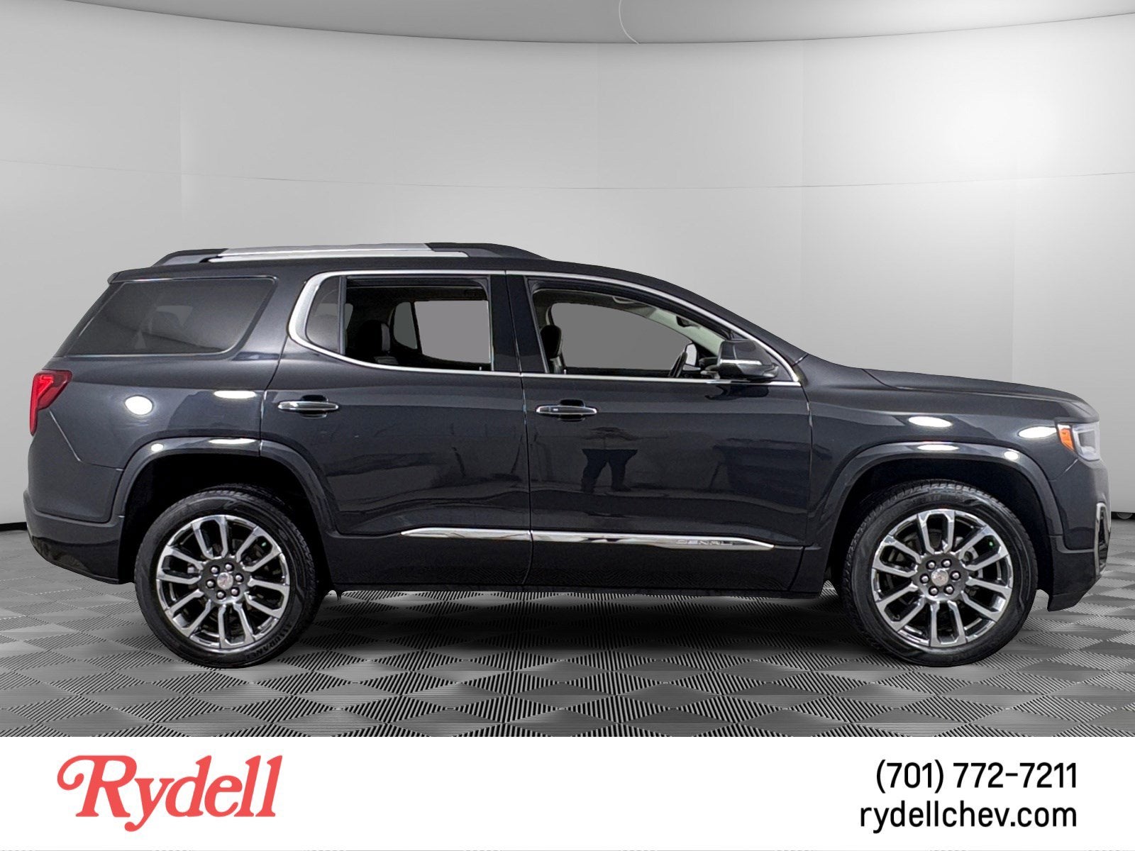 2020 GMC Acadia Denali