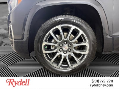 2020 GMC Acadia Denali