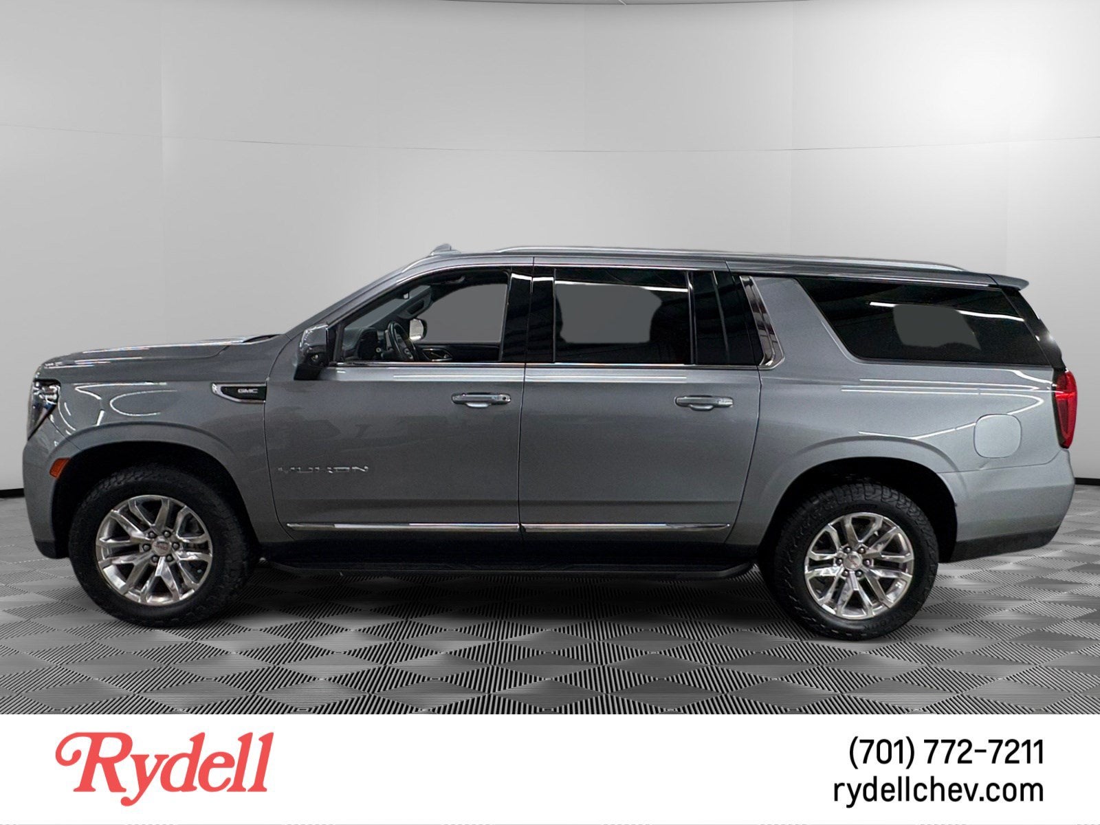 2023 GMC Yukon XL SLT
