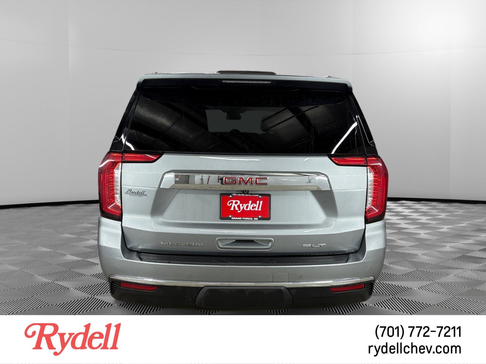 2023 GMC Yukon XL SLT