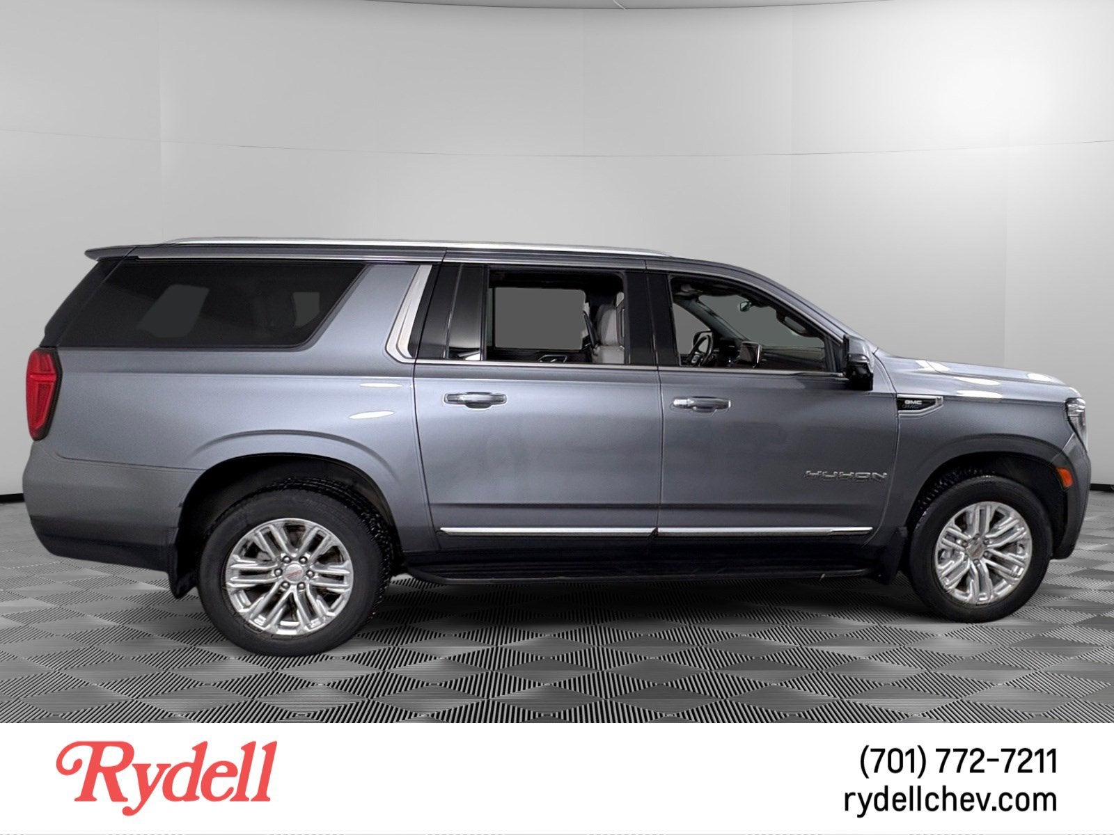 2022 GMC Yukon XL SLT