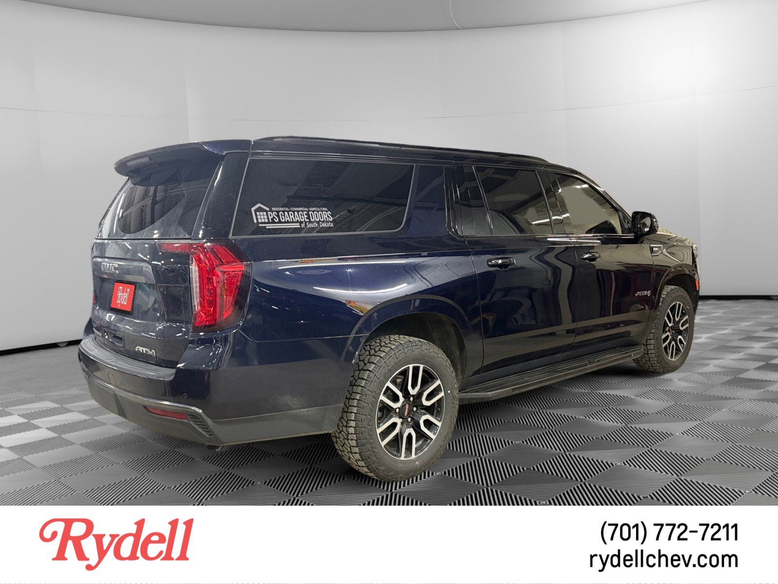 2023 GMC Yukon XL AT4