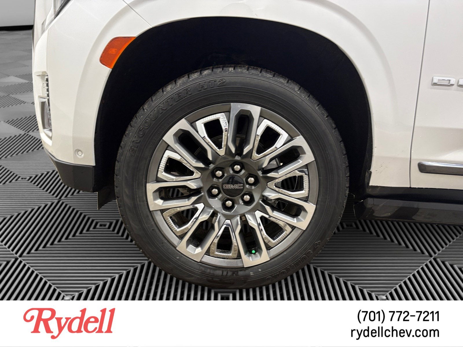 2024 GMC Yukon XL Denali Ultimate