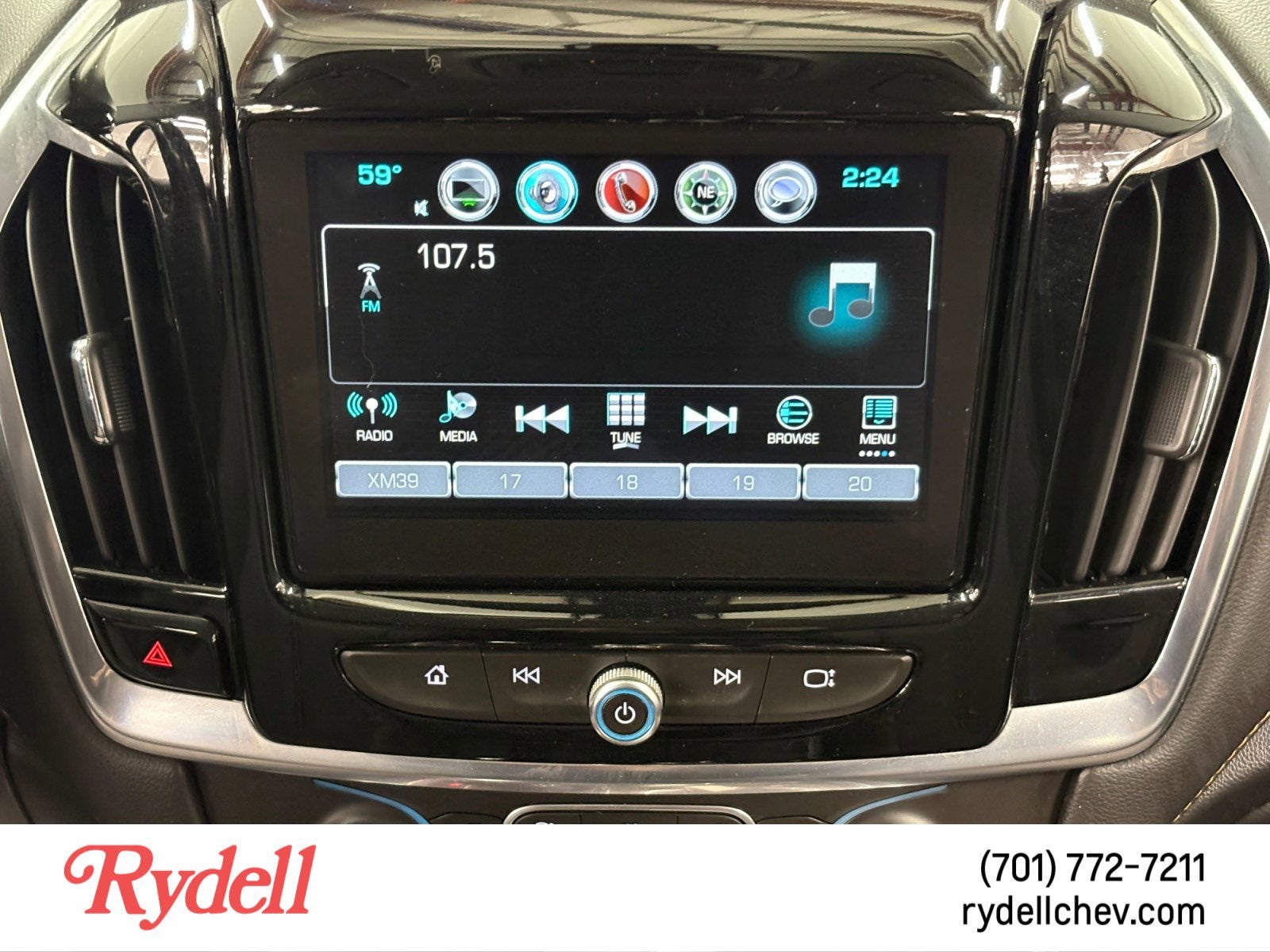 2018 Chevrolet Traverse LT Cloth