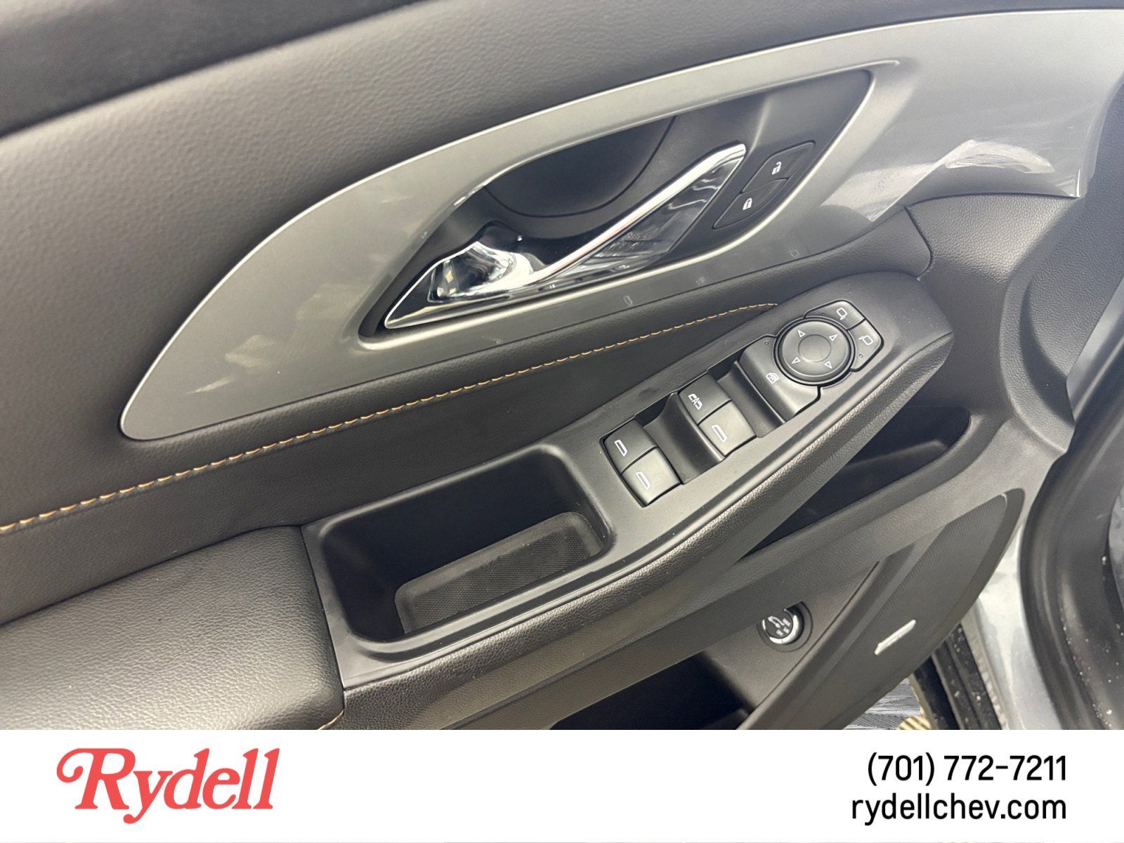 2021 Chevrolet Traverse LT Leather