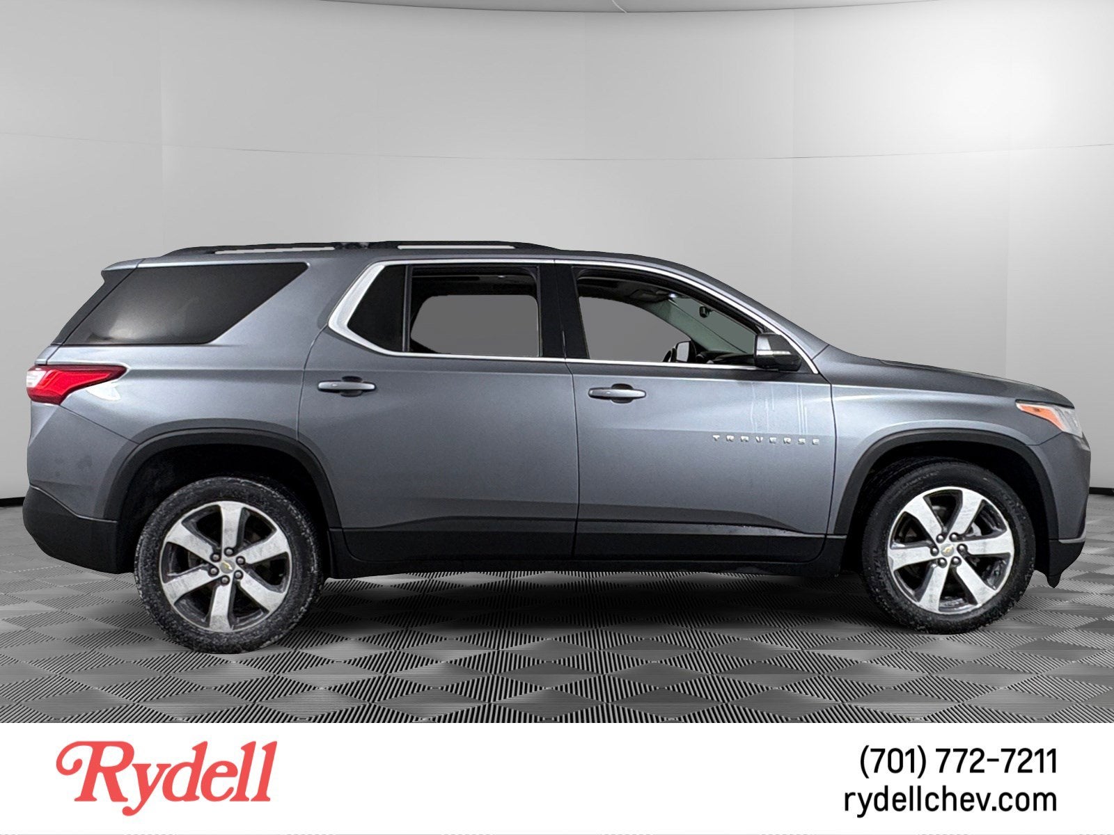 2021 Chevrolet Traverse LT Leather