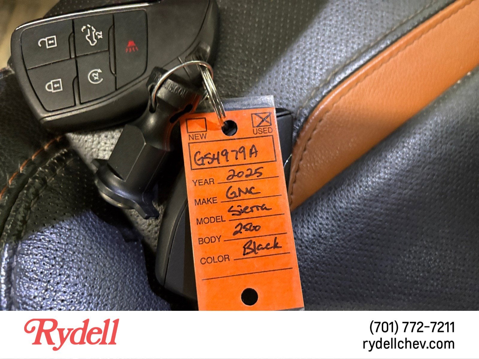 2025 GMC Sierra 2500 HD AT4