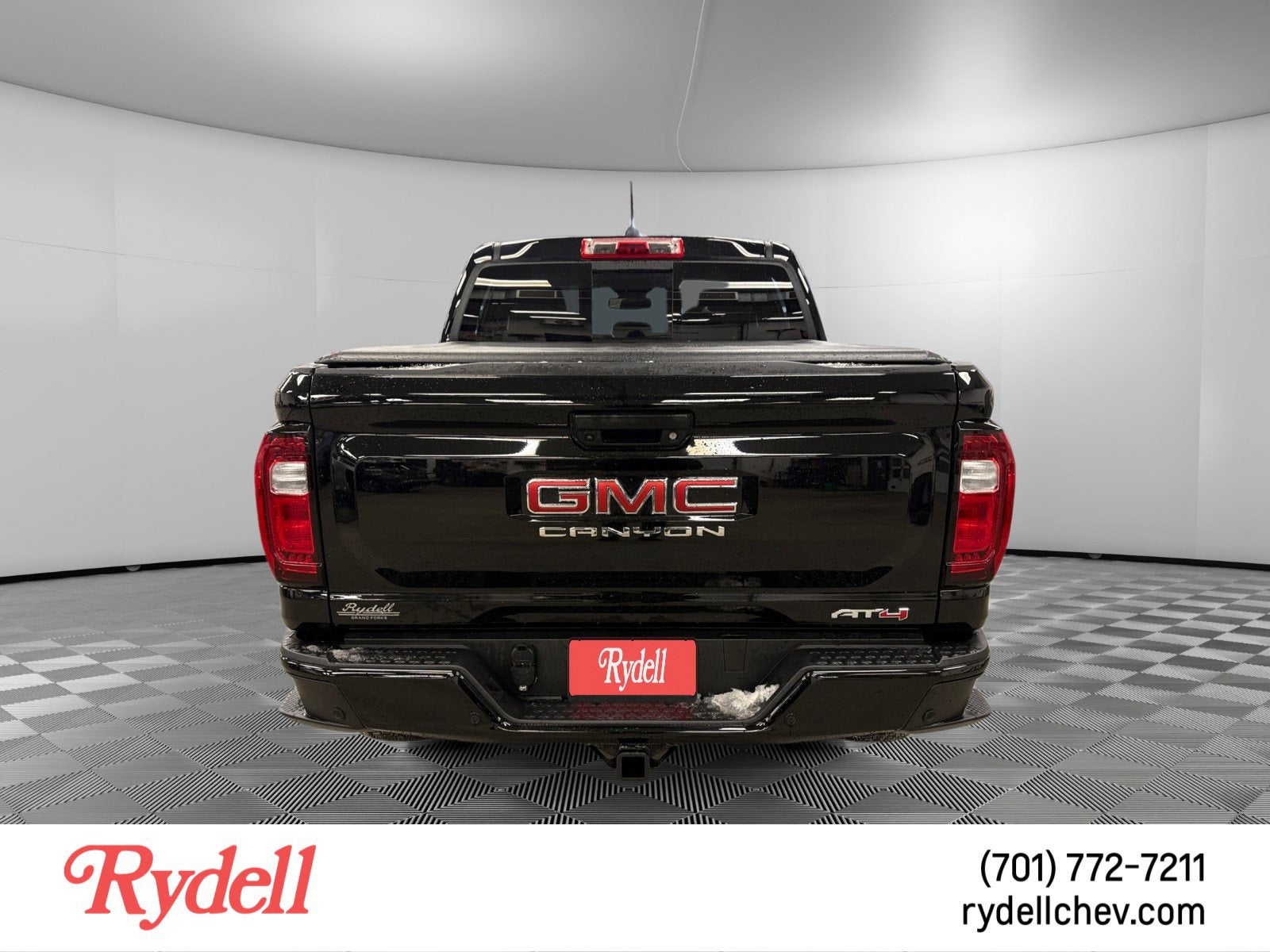 2025 GMC Canyon AT4
