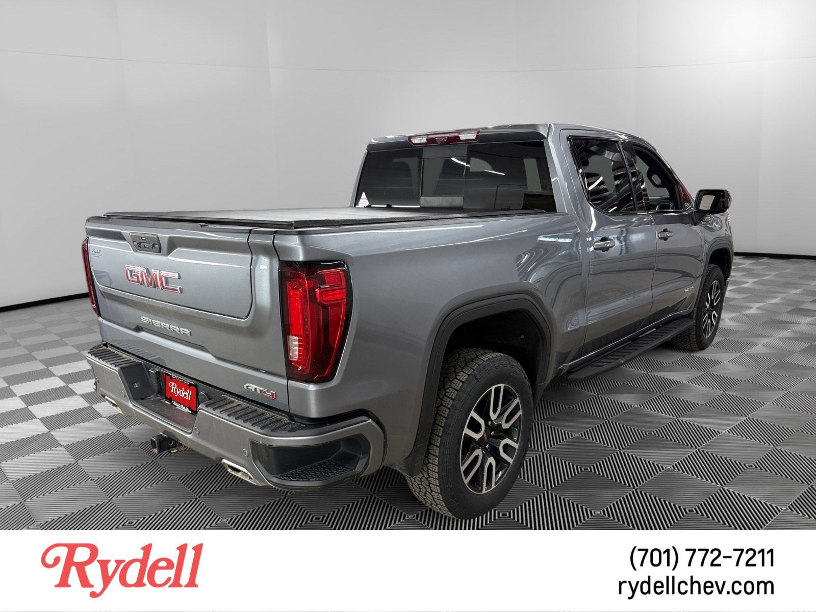 2021 GMC Sierra 1500 AT4