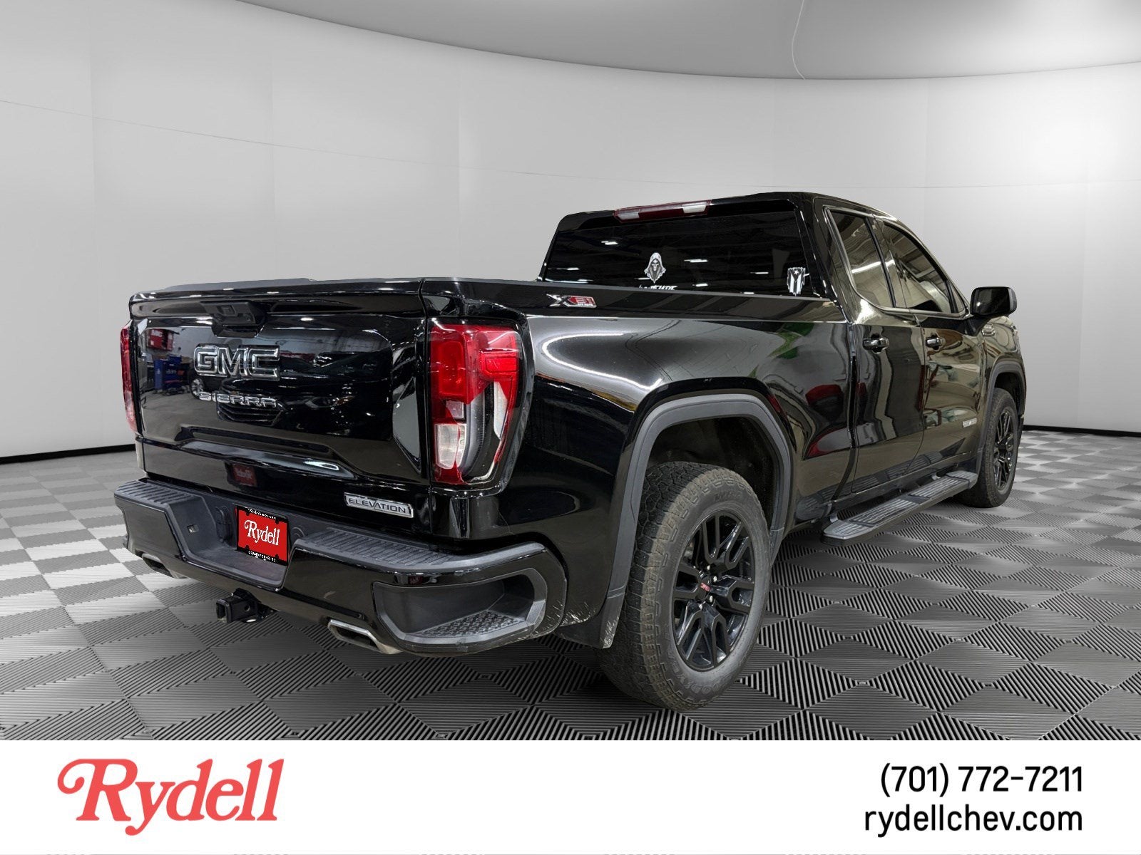 2024 GMC Sierra 1500 Elevation