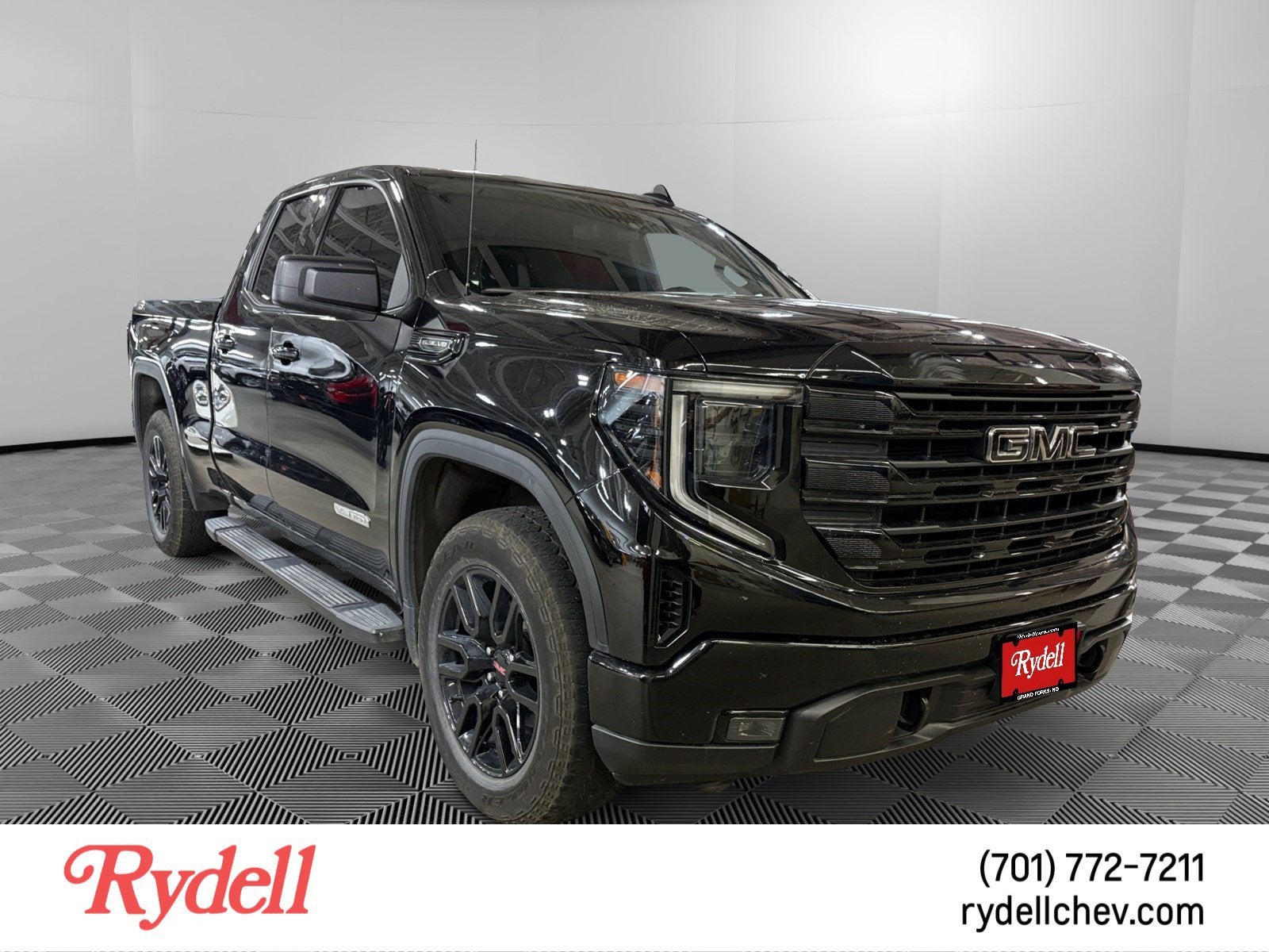 2024 GMC Sierra 1500 Elevation