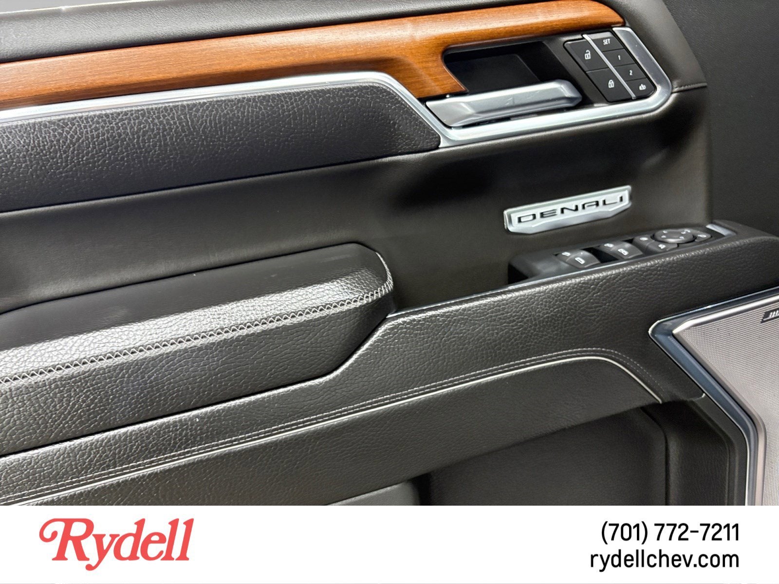 2023 GMC Sierra 1500 Denali
