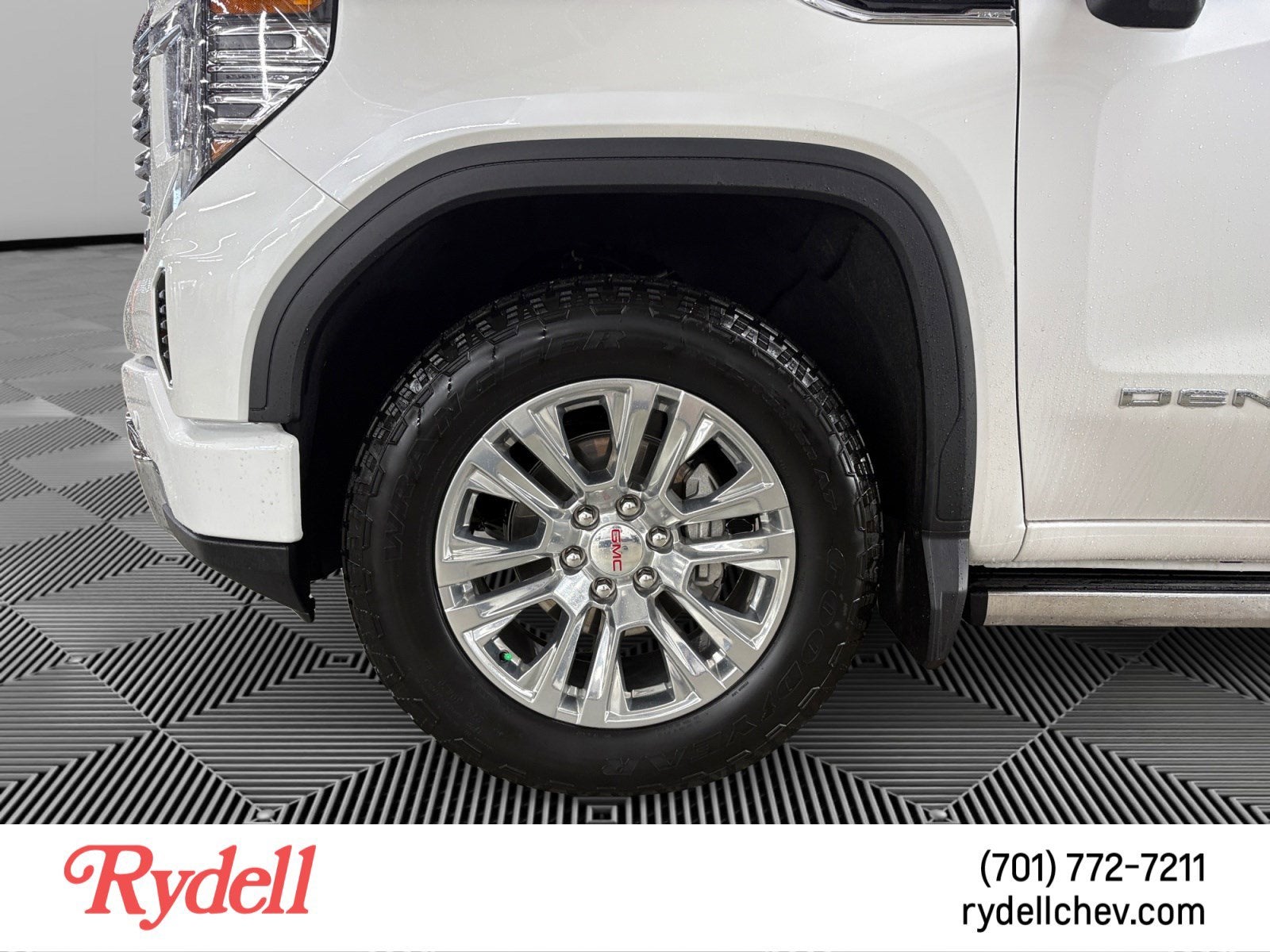 2023 GMC Sierra 1500 Denali