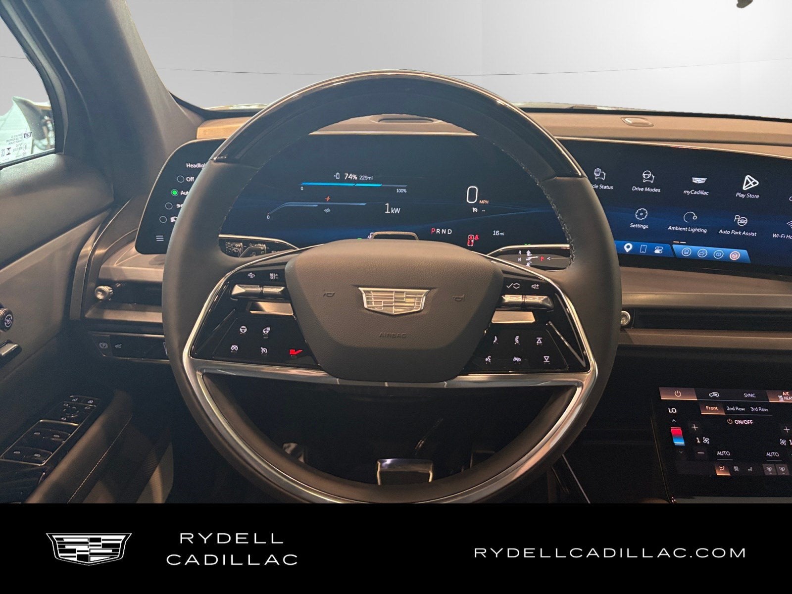 2027 Cadillac VISTIQ Sport - Photo 13