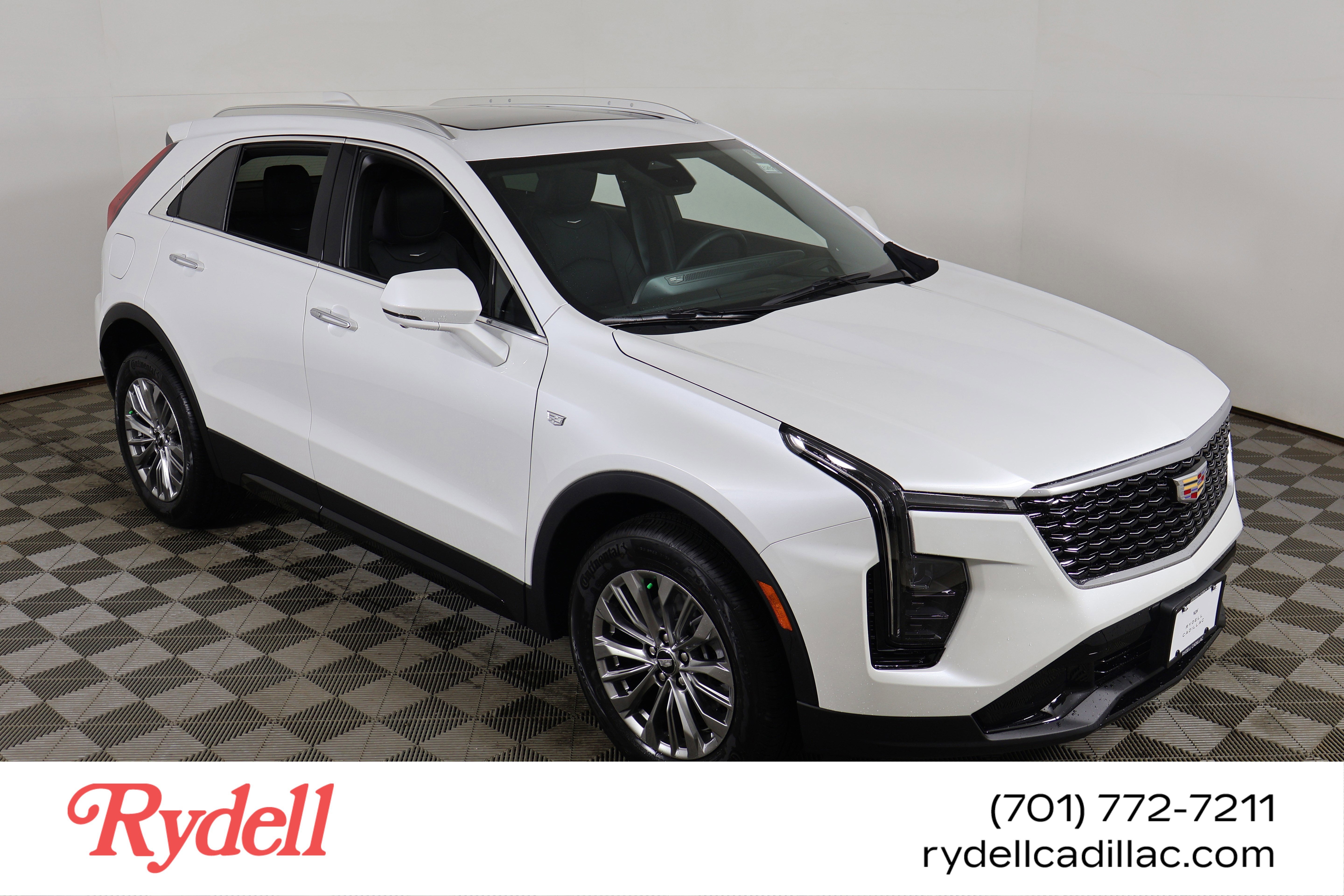 2025 Cadillac XT4 Premium Luxury