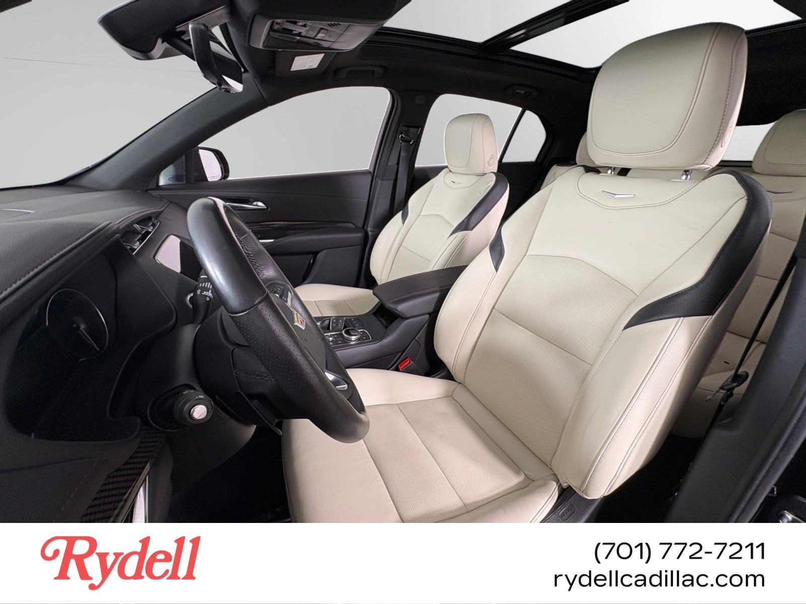 2023 Cadillac XT4 Sport