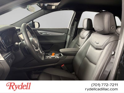 2026 Cadillac XT5 Luxury